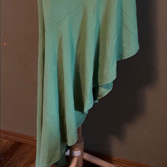 Susana Monaco Asymmetrical Dress in Green - Picture 5 of 6